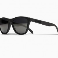 Oakley and fragment design Teamed Up to Launch “Buena Vista” [EveryGuyed]